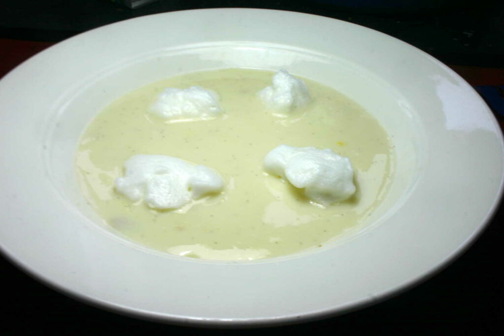 Rahm-Käsekuchen – Goccus – der Geniessertempel Rahm-Käsekuchen – Goccus – der Geniessertempel